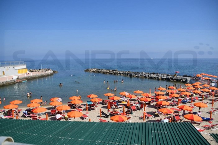 Decadenza delle concessioni balneari: nuovo servizio di assistenza offerto dal Sib Confcommercio Decadenza delle concessioni balneari: nuovo servizio di assistenza offerto dal Sib Confcommercio