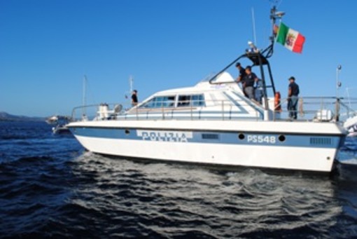 Grido d'allarme del Siulp: da dopo Ferragosto motovedette della Polizia senza benzina