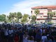 Ventimiglia: il sindaco Ioculano risponde alla folla in piazza, "Sono contro l'apertura di nuovi centri d'accoglienza ma il Comune non ha potere" - FOTO e VIDEO