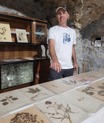Bajardo: domenica il botanico Marco Damele presenta "Il mio erbario" Bajardo: domenica il botanico Marco Damele presenta "Il mio erbario"