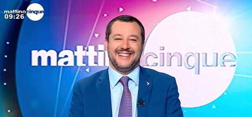 Salvini a 'Mattino 5': "Non prendiamo lezioni dalla Francia, a breve sarò a Ventimiglia per verificare la situazione" Salvini a 'Mattino 5': "Non prendiamo lezioni dalla Francia, a breve sarò a Ventimiglia per verificare la situazione"