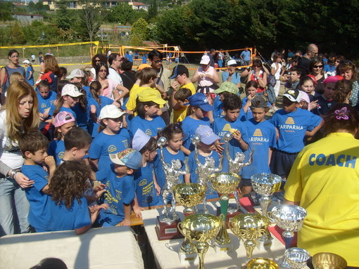 Imperia: grande successo per il memorial 'Maya e Vicky'
