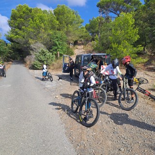 Mountain Bike: corsi per bambini e adolescenti con la Psv Don Bosco Vallecrosia all'istituto salesiano Mountain Bike: corsi per bambini e adolescenti con la Psv Don Bosco Vallecrosia all'istituto salesiano