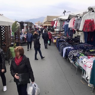 Le immagini dal mercato di Bordighera