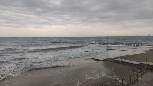 Stop all'allerta meteo sulla Liguria: nell'Imperiese mare agitato e vento forte nel weekend