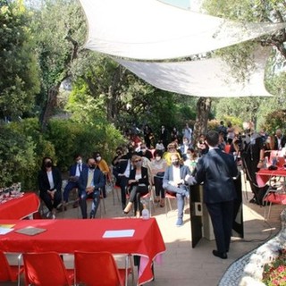 Concorso Internazionale per oli di alta qualità Monte Carlo Masters of Olive Oil, la 6^ edizione a Monaco il 4 giugno prossimo Concorso Internazionale per oli di alta qualità Monte Carlo Masters of Olive Oil, la 6^ edizione a Monaco il 4 giugno prossimo