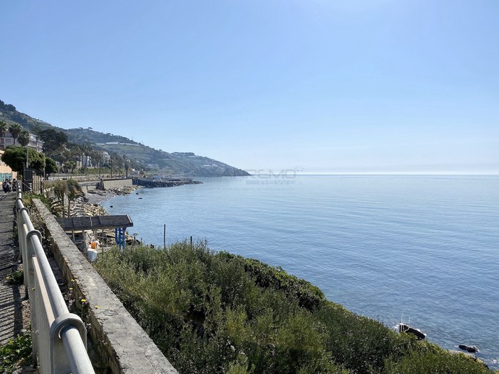 Sanremo: mancano documenti e rallenta la pratica per l’affidamento delle tre spiagge libere, domani l'apertura delle buste Sanremo: mancano documenti e rallenta la pratica per l’affidamento delle tre spiagge libere, domani l'apertura delle buste