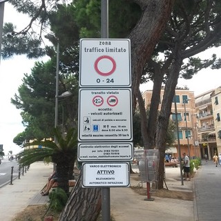 Imperia: Ztl a Borgo Marina, dietrofront dell'Amministrazione, è pronta la nuova ordinanza che permette l'accesso ai disabili
