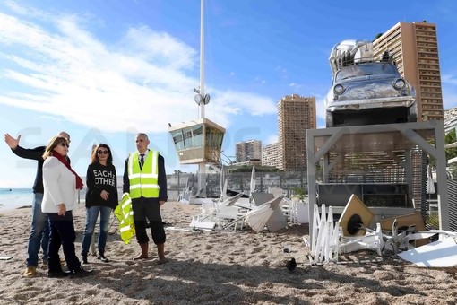 Ventimiglia: chiusa la passeggiata a mare di Mentone per ragioni di sicurezza, impossibile oltrepassare ponte San Ludovico