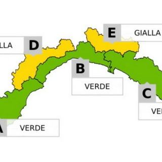 Liguria, Arpal conferma l’allerta gialla per neve su zone D ed E: attese nevicate fino a domani mattina