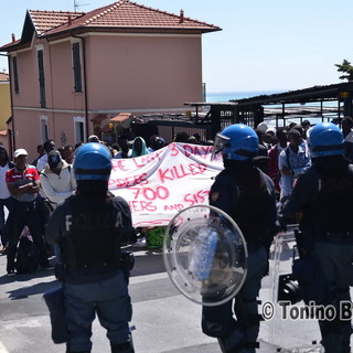 Ventimiglia: 40 migranti trasferiti in Sardegna, nel pomeriggio arriveranno a Cagliari Elmas