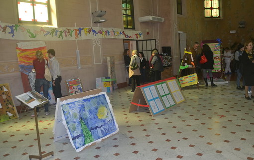 Bordighera: una speciale mostra d'arte con i bimbi di Villa Filomena presso la Residenza Protetta 'San Giuseppe' Bordighera: una speciale mostra d'arte con i bimbi di Villa Filomena presso la Residenza Protetta 'San Giuseppe'
