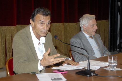 Grande successo per Mimmo Candito ai Martedì Letterari del Casinò di Sanremo