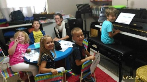 “Musica, bambini!”: all'associazione Pergolesi percorso dedicato ai più piccoli con metodi in esclusiva “Musica, bambini!”: all'associazione Pergolesi percorso dedicato ai più piccoli con metodi in esclusiva