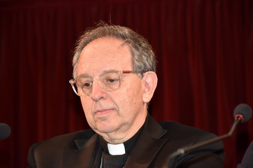 Il Vescovo Suetta sulla questione migranti: &quot;A Ventimiglia situazione tranquilla ma i francesi continuano nelle violazioni dei diritti&quot;
