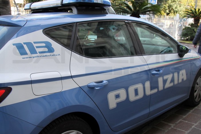 Il Governo non firma il provvedimento per assumere 8.000 agenti: la preoccupazione del Silp-Cgil Il Governo non firma il provvedimento per assumere 8.000 agenti: la preoccupazione del Silp-Cgil