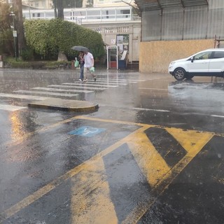 Maltempo: Arpal conferma pioggia per tutto il giorno, per ora precipitazioni tra 10 e 20 millimetri Maltempo: Arpal conferma pioggia per tutto il giorno, per ora precipitazioni tra 10 e 20 millimetri