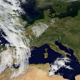 L'immagine Meteosat delle ore 17