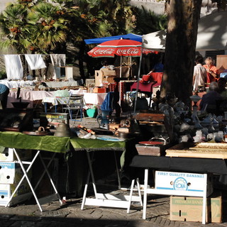 Sanremo: domenica prossima torna in centro il mercatino dell'antiquariato