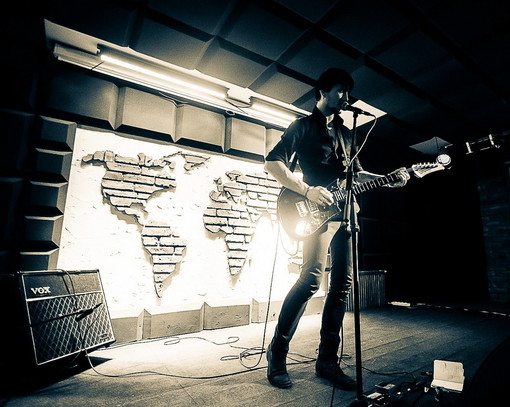 Imperia: giovedì prossimo, Mrozinski solo acustic in concerto all'Arci Camalli di Oneglia