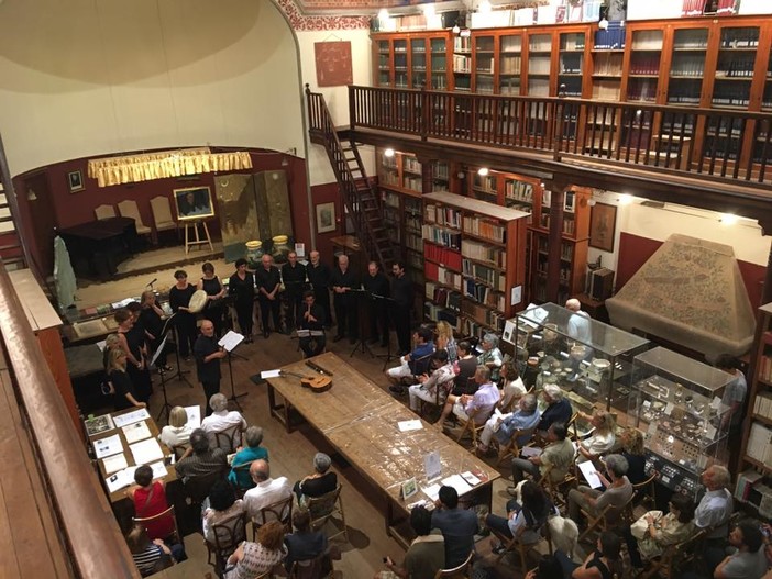Bordighera: una lettrice si complimenta per l'accoglienza alla biblioteca, al Museo Bicknell e all'Istituto di Studi Liguri