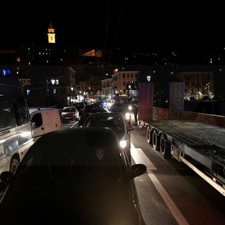 Ventimiglia: Polizia al lavoro per visionare i filmati della manifestazione che ieri ha paralizzato la città