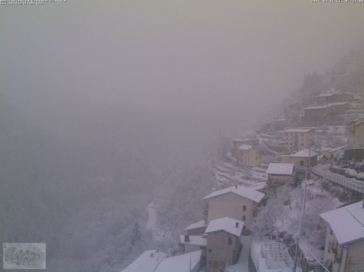 Maltempo sul ponente: pioggia sulla costa e nevicate sulla Statale 20 ed a Monesi