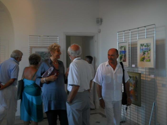 Ventimiglia: ieri pomeriggio il vernissage della mostra di Osvaldo Viale ai Giardini Hanbury Ventimiglia: ieri pomeriggio il vernissage della mostra di Osvaldo Viale ai Giardini Hanbury
