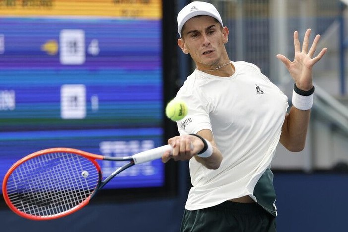 Tennis: il sanremese Matteo Arnaldi batte Davidovich Fokina e vola ai quarti dell'Atp 500 di Dallas Tennis: il sanremese Matteo Arnaldi batte Davidovich Fokina e vola ai quarti dell'Atp 500 di Dallas
