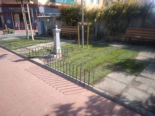 Ventimiglia: interventi di manutenzione in via Roma, prosegue la “cura dei particolari” in città Ventimiglia: interventi di manutenzione in via Roma, prosegue la “cura dei particolari” in città