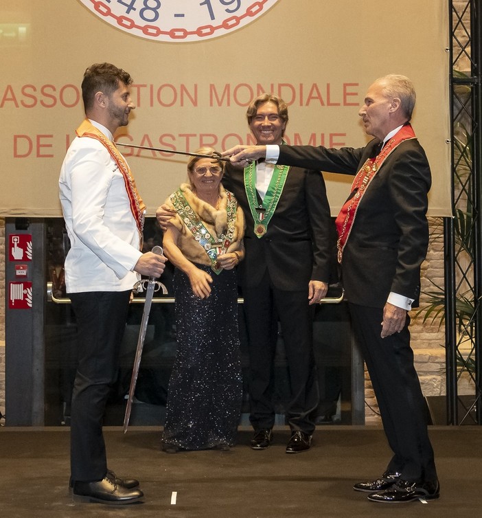 Il sanremese Matteo Riccitelli è “Chef Professionnel” de la Chaine des Rotisseurs Il sanremese Matteo Riccitelli è “Chef Professionnel” de la Chaine des Rotisseurs