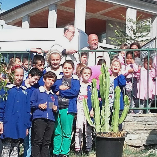 Ospedaletti: ieri è stata celebrata la Santa Messa di inizio anno scolastico per gli alunni ed il personale Ospedaletti: ieri è stata celebrata la Santa Messa di inizio anno scolastico per gli alunni ed il personale