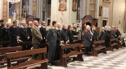 Imperia: celebrata a San Giovanni la Messa per le Forze Armate ed i Corpi Armati dello Stato Imperia: celebrata a San Giovanni la Messa per le Forze Armate ed i Corpi Armati dello Stato