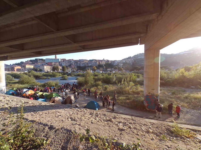Anche il segretario ed il direttivo del PD di Camporosso esprime solidarietà al Sindaco Ioculano Anche il segretario ed il direttivo del PD di Camporosso esprime solidarietà al Sindaco Ioculano