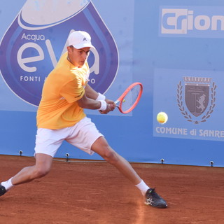 Il matuziano Arnaldi esalta il centrale di Roma: batte Munar al terzo set e vola al secondo turno contro De Minaur