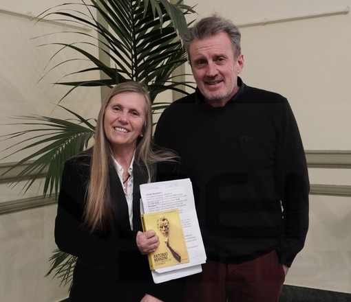 Sanremo: si è aperta la stagione primaverile dei 'Martedì Letterari' con Antonio Manzini (Video)