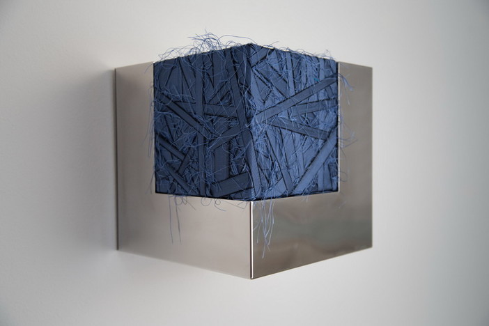 Diano Marina: dal 26 ottobre al Palazzo del Parco la mostra 'Un filo di luce' della friulana Manuela Toselli