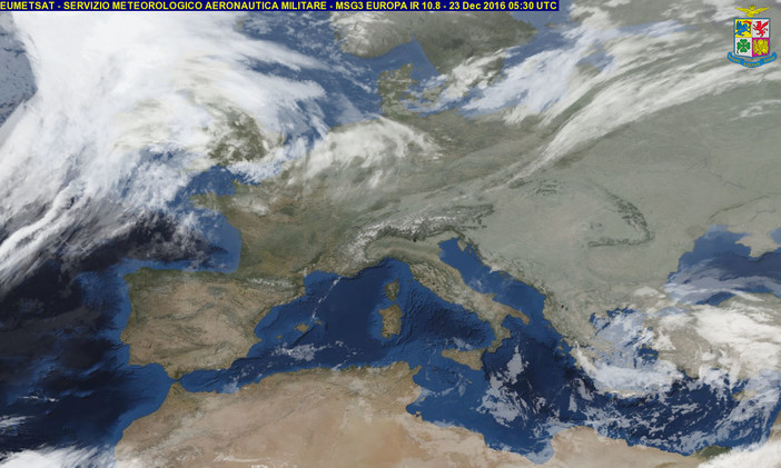 Natale con il bel tempo previsto in tutta la nostra regione: sole nelle prossime ore e gli auguri dall'Arpal