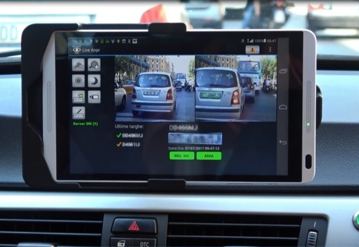 Nell’operazione ‘Mercurio eye insurance’ della Polizia di Stato, controlli a tappeto sul territorio alla ricerca di veicoli non assicurati