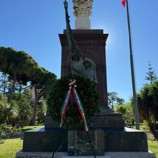 Ventimiglia celebra il centenario del Monumento dei Caduti