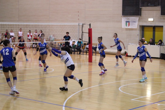 Volley, Serie D femminile. Maurina Strescino Imperia, netta vittoria sul Volare Volley Volley, Serie D femminile. Maurina Strescino Imperia, netta vittoria sul Volare Volley
