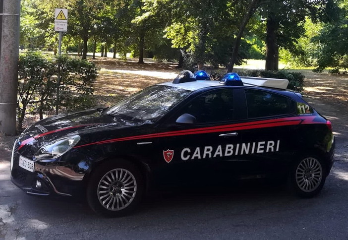 Bordighera: accoltellamento in centro la scorsa notte, arrestato l'autore è un romeno di 32 anni Bordighera: accoltellamento in centro la scorsa notte, arrestato l'autore è un romeno di 32 anni