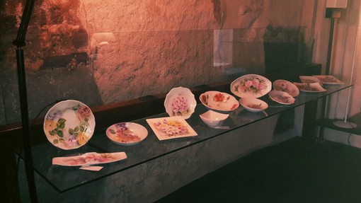 Dal 9 al 16 agosto a San Lorenzo al Mare, in mostra le ceramiche artistiche di Valeria Allegri