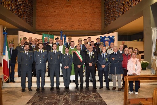 Sanremo: questa mattina alla Chiesa di San Rocco la Santa Messa per gli agenti della Guardia di Finanza Sanremo: questa mattina alla Chiesa di San Rocco la Santa Messa per gli agenti della Guardia di Finanza