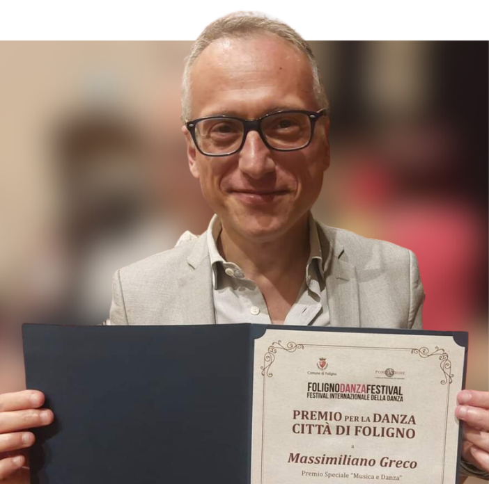 Ventimiglia, il pianista e compositore Massimiliano Greco riceve il premio "Musica e Danza 2023" (Foto)