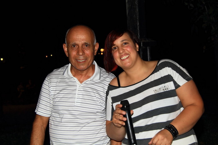 Ventimiglia: buon successo di pubblico per la serata musicale con Mario e Ilenia