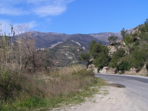 Sabato prossimo con 'Liguria da Scoprire' l'escursione da Villatella al Monte Grammondo Sabato prossimo con 'Liguria da Scoprire' l'escursione da Villatella al Monte Grammondo