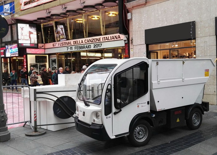 Al Festival di Sanremo 7 mezzi elettrici per i servizi di igiene urbana: un modo 'green' per la raccolta dei rifiuti Al Festival di Sanremo 7 mezzi elettrici per i servizi di igiene urbana: un modo 'green' per la raccolta dei rifiuti