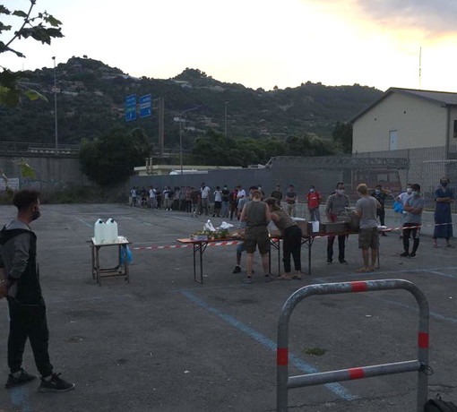 Ventimiglia: continuo arrivo di migranti, riunione alla Caritas per chi vuole dare una mano