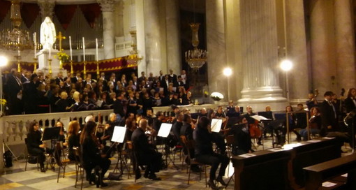 Grandioso successo del “Requiem” di Mozart: ad Imperia e Sanremo nello scorso fine settimana. Un concerto memorabile Grandioso successo del “Requiem” di Mozart: ad Imperia e Sanremo nello scorso fine settimana. Un concerto memorabile